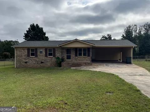206 Hammerhawk Rd, Griffin, GA 30223