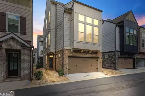 1062 Kirkland Cir, Smyrna, GA 30080