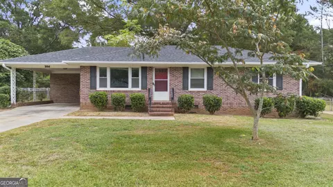 304 Leola Dr, Griffin, GA 30224