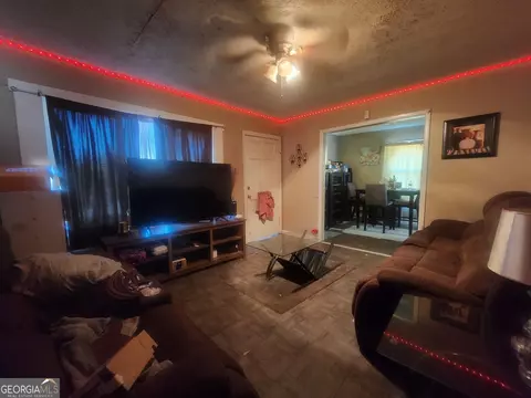 402 Springview Dr, Griffin, GA 30223 photo 8