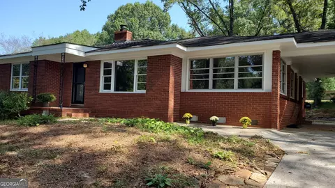 695 Mitchell Dr, Marietta, GA 30066