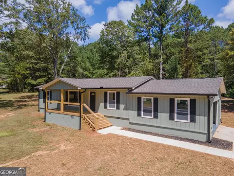 243 Sanders Rd, Lagrange, GA 30240