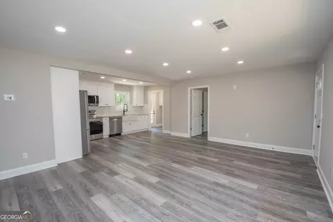 243 Sanders Rd, Lagrange, GA 30240 photo 8