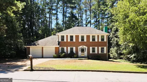 5983 Great Oaks Dr, Lithonia, GA 30058
