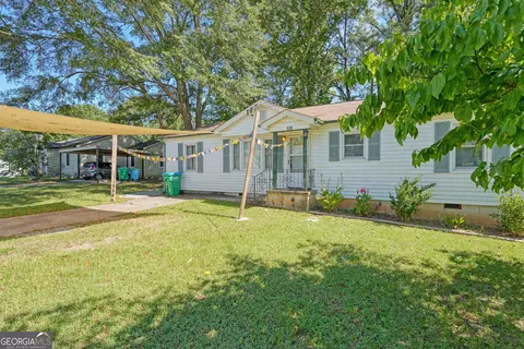 139 Love St, Austell, GA 30168