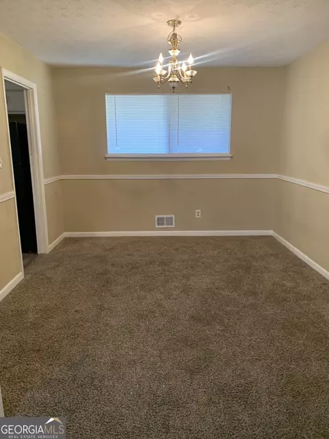 6487 Fleming Rd, Morrow, GA 30260 photo 16