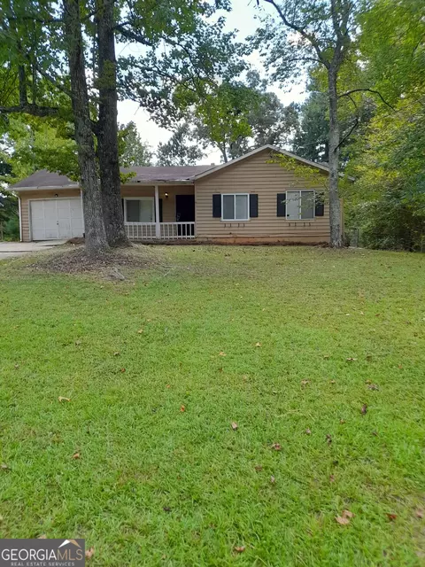 76 Cardinal Ln, Jonesboro, GA 30238