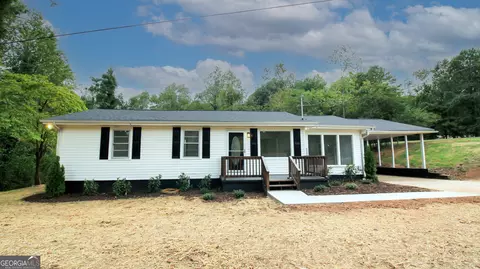 4042 Fincher Dr, Gainesville, GA 30504