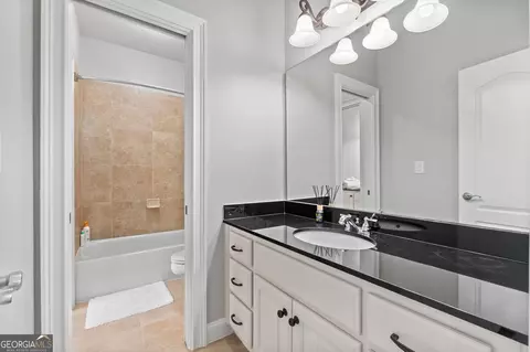 Bath - 2645 Lake Erma Dr, Hampton, GA 30228 photo 9 of 14