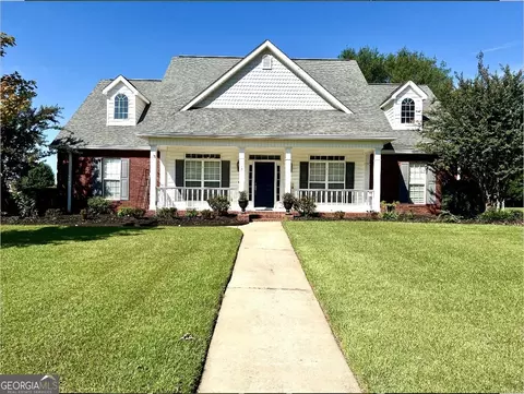118 Rose Hill Dr, Warner Robins, GA 31088
