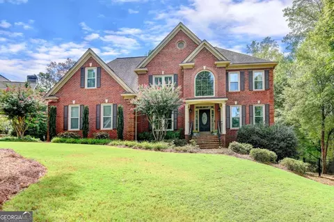 1225 Smokehouse Trl, Cumming, GA 30041
