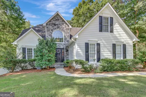 135 Cottage Cir, Fayetteville, GA 30215