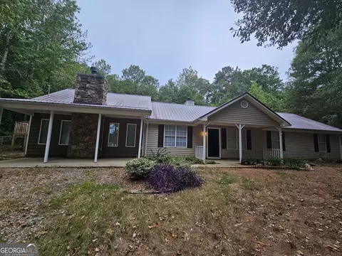 346 Summer Dr, Gay, GA 30218