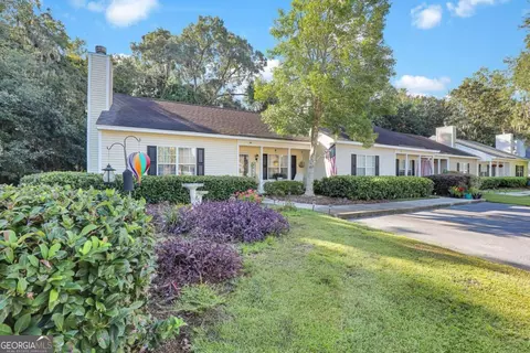 45 Olde Towne Place Dr, Savannah, GA 31410