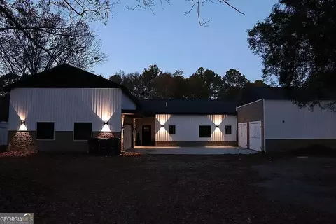 2090 Snows Mill Rd, Monroe, GA 30655