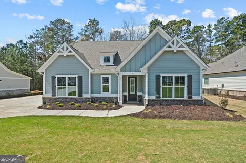 1391 Lake Dr, Greensboro, GA 30642