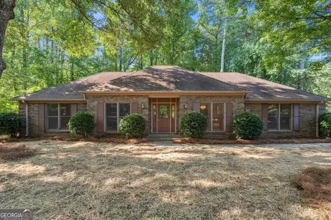 5925 Camp Chase Trl, Cumming, GA 30040