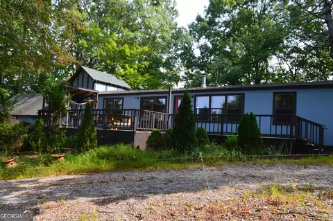 890 Myra Branch Rd, Helen, GA 30545