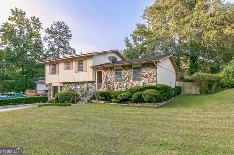 833 N Carter Dr, Jonesboro, GA 30236