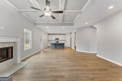 Living - 113 Beaver Creek Way #252, Lagrange, GA 30241 photo 3 of 4