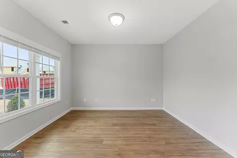 Living - 113 Beaver Creek Way #252, Lagrange, GA 30241 photo 1 of 4
