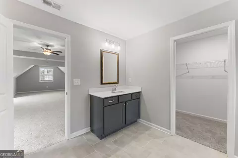Entry Way - 113 Beaver Creek Way #252, Lagrange, GA 30241 photo 7 of 9