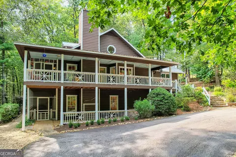 19 J D Dockins Ln, Lakemont, GA 30552