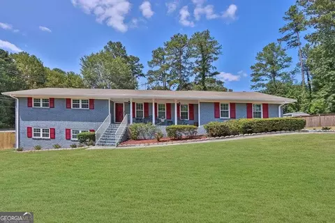 2613 Plum St, Snellville, GA 30078