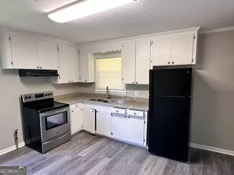 943 Borton St, Lagrange, GA 30241 photo 9