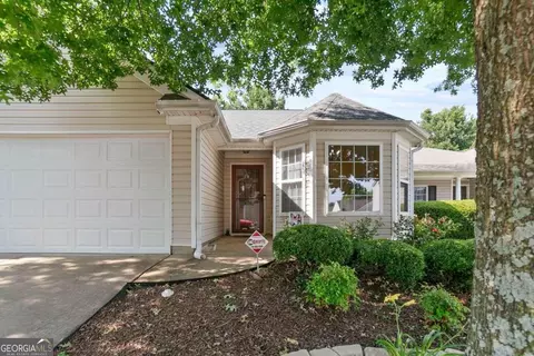 64 Hill Crest Cir, Hiram, GA 30141