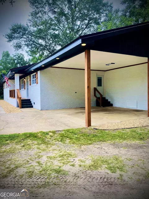 106 Plum St, Dublin, GA 31021 photo 6