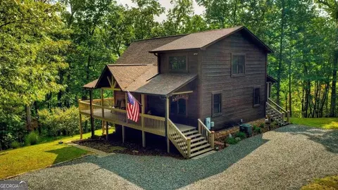 315 Bailey Farm Dr, Mineral Bluff, GA 30559