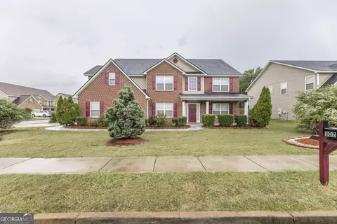 307 Broderick Cir, Warner Robins, GA 31088