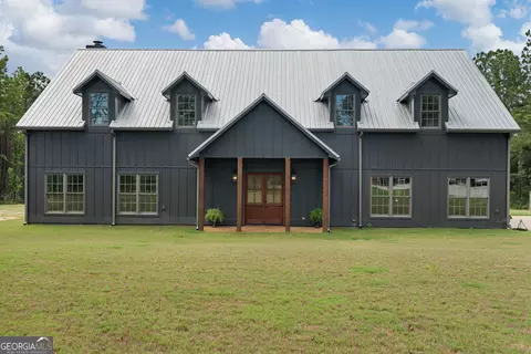 43 Parker Way, Seale, AL 36875