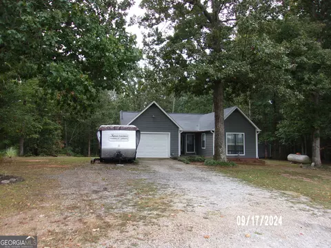 11 Broken Arrow Rd, Hartwell, GA 30643