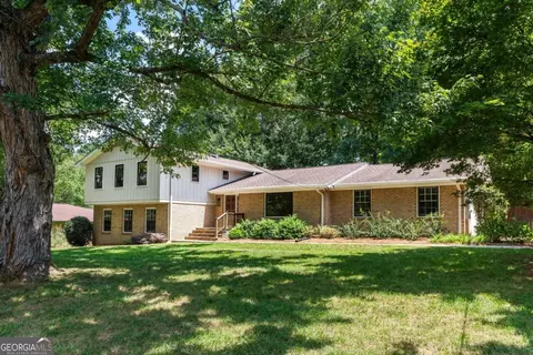 3932 Locklear Way, Atlanta, GA 30360