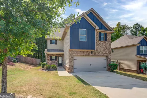 3016 Feldwood Ct, Locust Grove, GA 30248