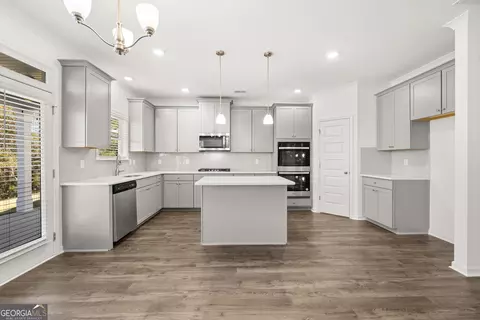 Kitchen - 702 Edgar #LOT 149, Hampton, GA 30228 photo 3 of 9