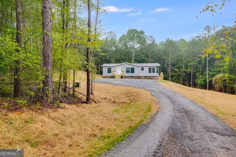 80 W Hulett Ln, Carrollton, GA 30116