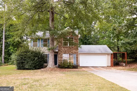530 Walton Dr, Social Circle, GA 30025