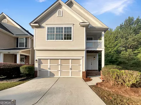 679 Lakes Cir, Lithonia, GA 30058