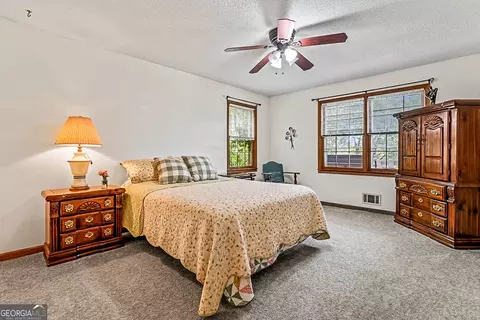 Bedroom - 14247 Woolsey Rd, Hampton, GA 30228 photo 4 of 7