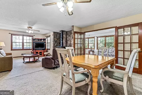 Dining - 14247 Woolsey Rd, Hampton, GA 30228 photo 2 of 3
