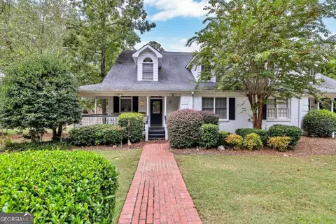 1891 Club Dr, Greensboro, GA 30642