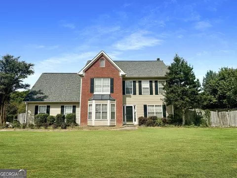 145 Grayview Ct, Grayson, GA 30017