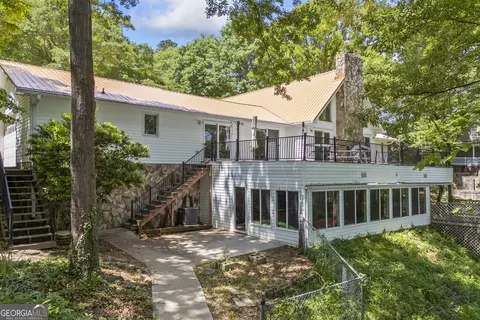 230 Knox Cir, Lavonia, GA 30553