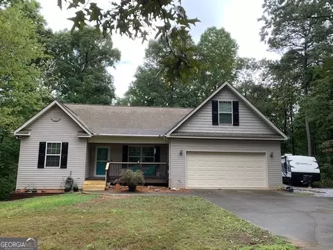 291 Woodcrest Dr, Clarkesville, GA 30523