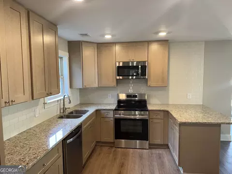 Kitchen - 1802 Murphy Ave #A, Lagrange, GA 30240 photo 3 of 3