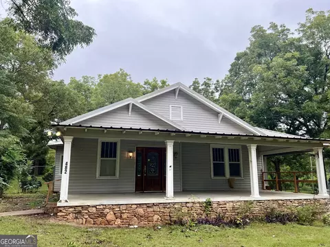 482 Youngs Mill Rd, Lagrange, GA 30241