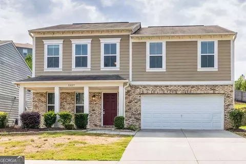 1527 Hedgeview Way, Sugar Hill, GA 30518